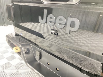 2021 Jeep Gladiator Willys Sport