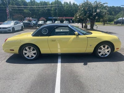 2002 Ford Thunderbird Base