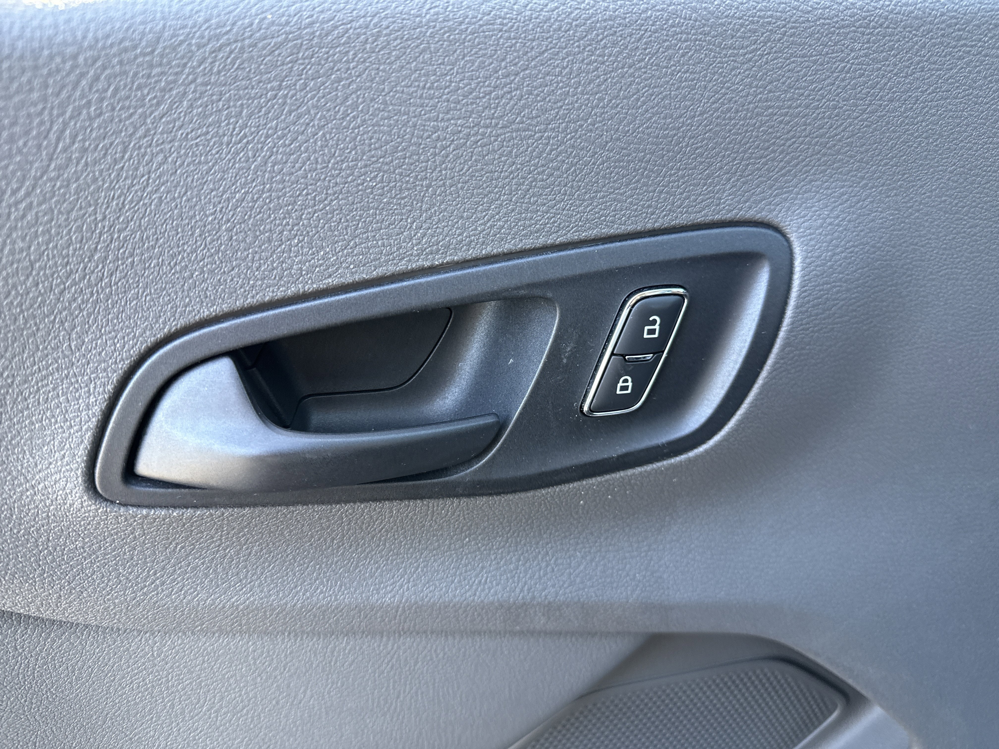 2022 Ford Transit Passenger Wagon XLT