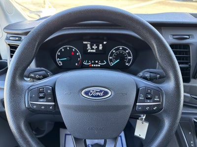 2022 Ford Transit Passenger Wagon XLT