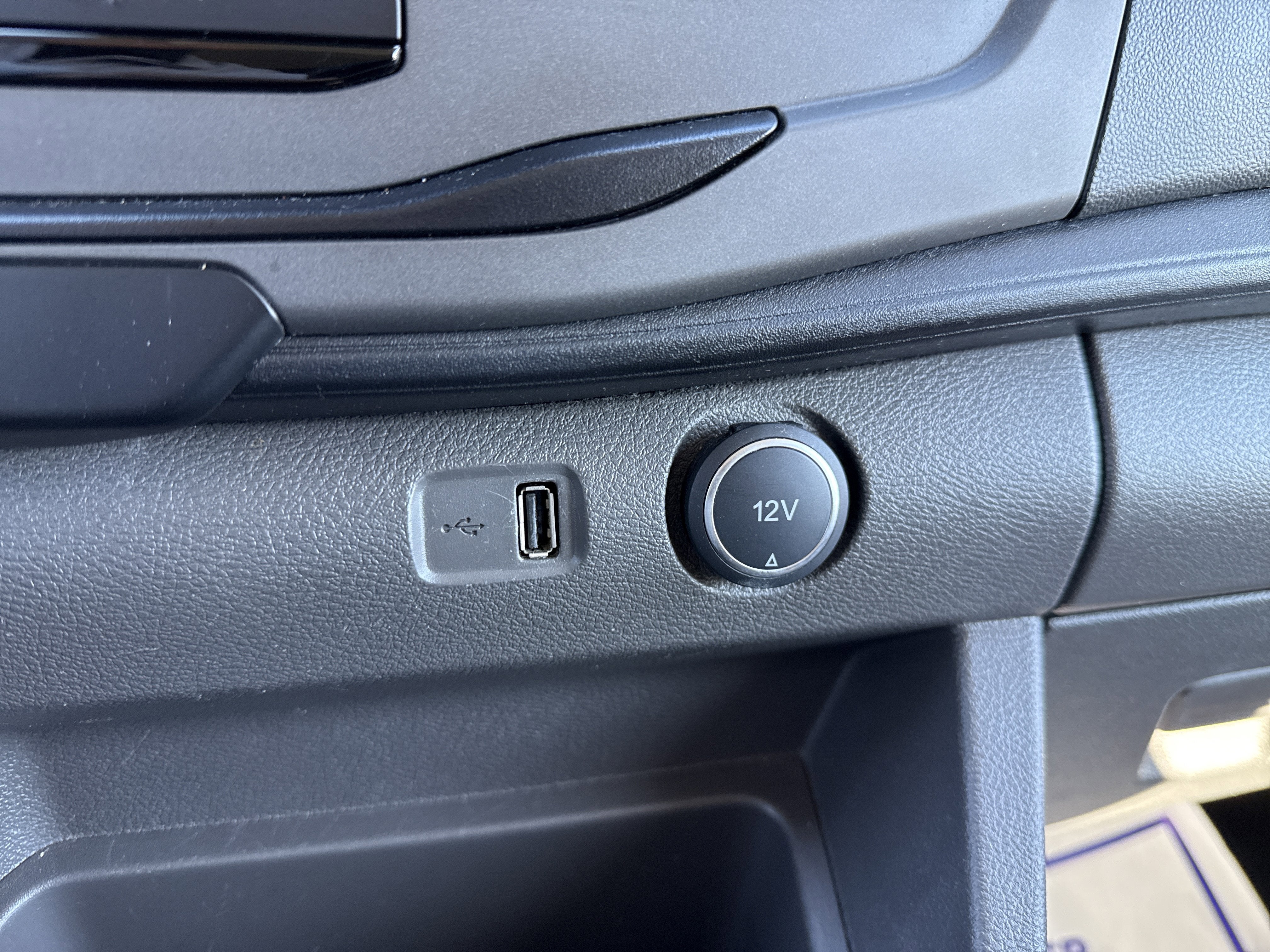 2022 Ford Transit Passenger Wagon XLT