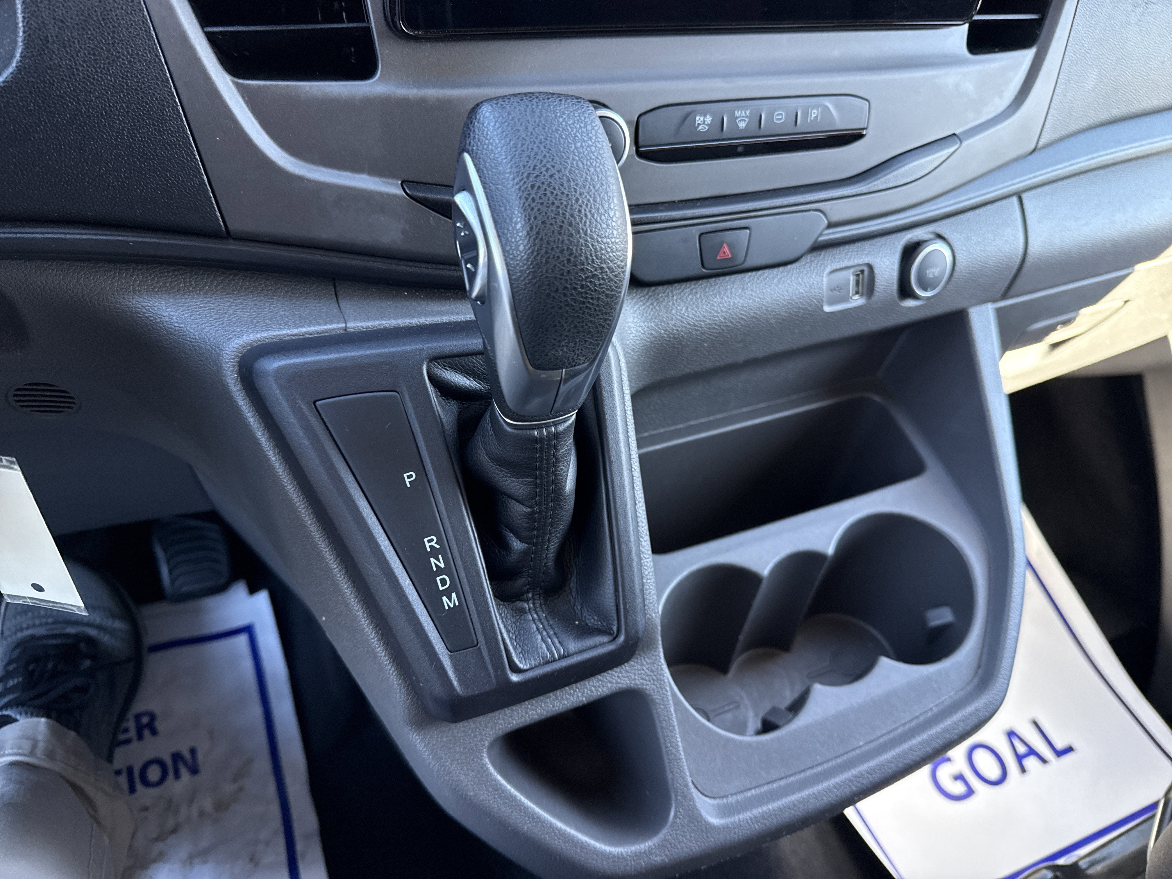 2022 Ford Transit Passenger Wagon XLT