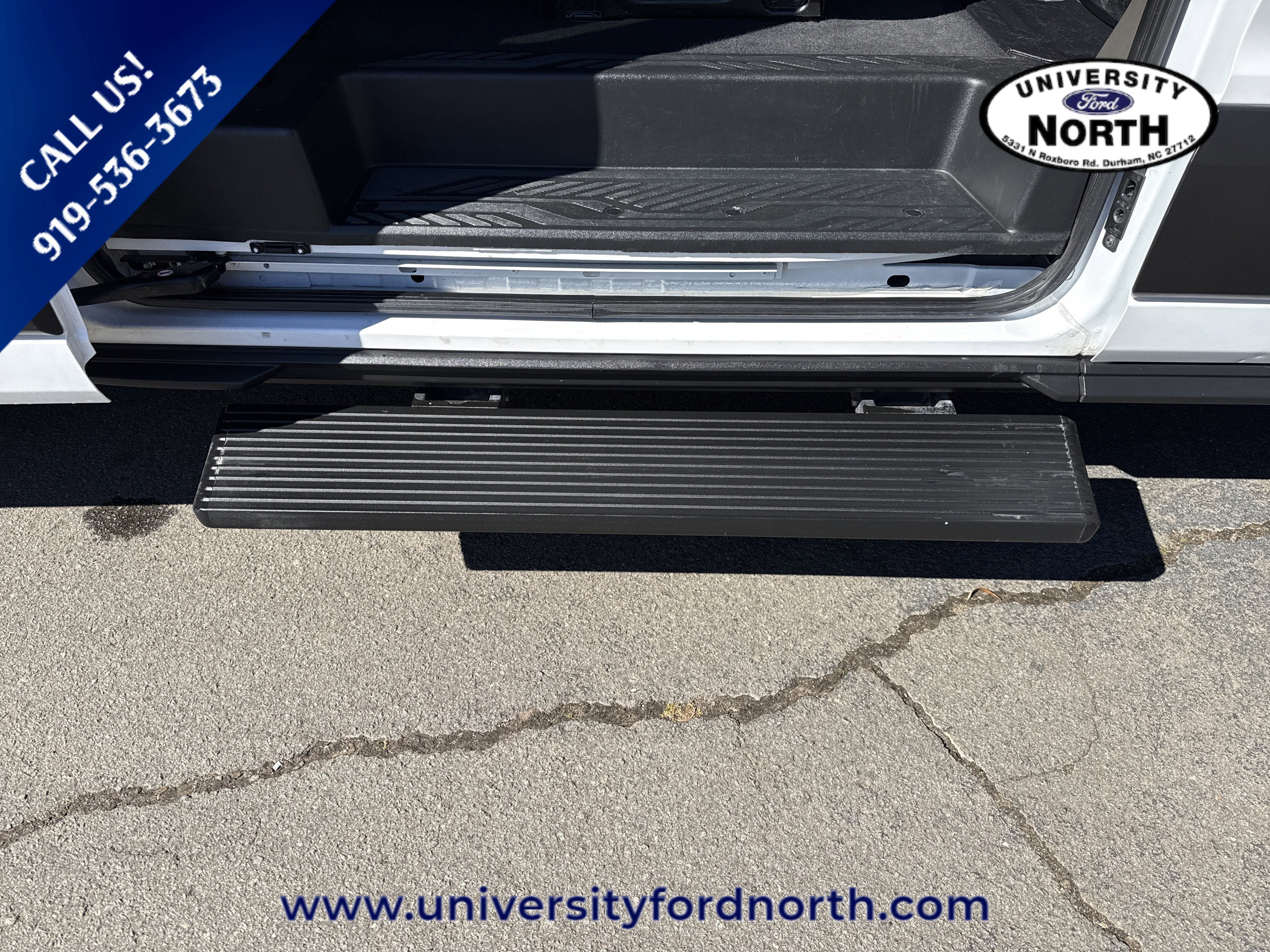 2022 Ford Transit Passenger Wagon XLT