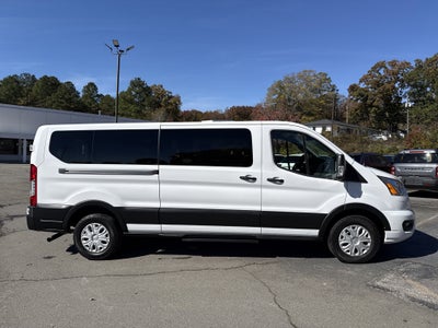 2022 Ford Transit Passenger Wagon XLT