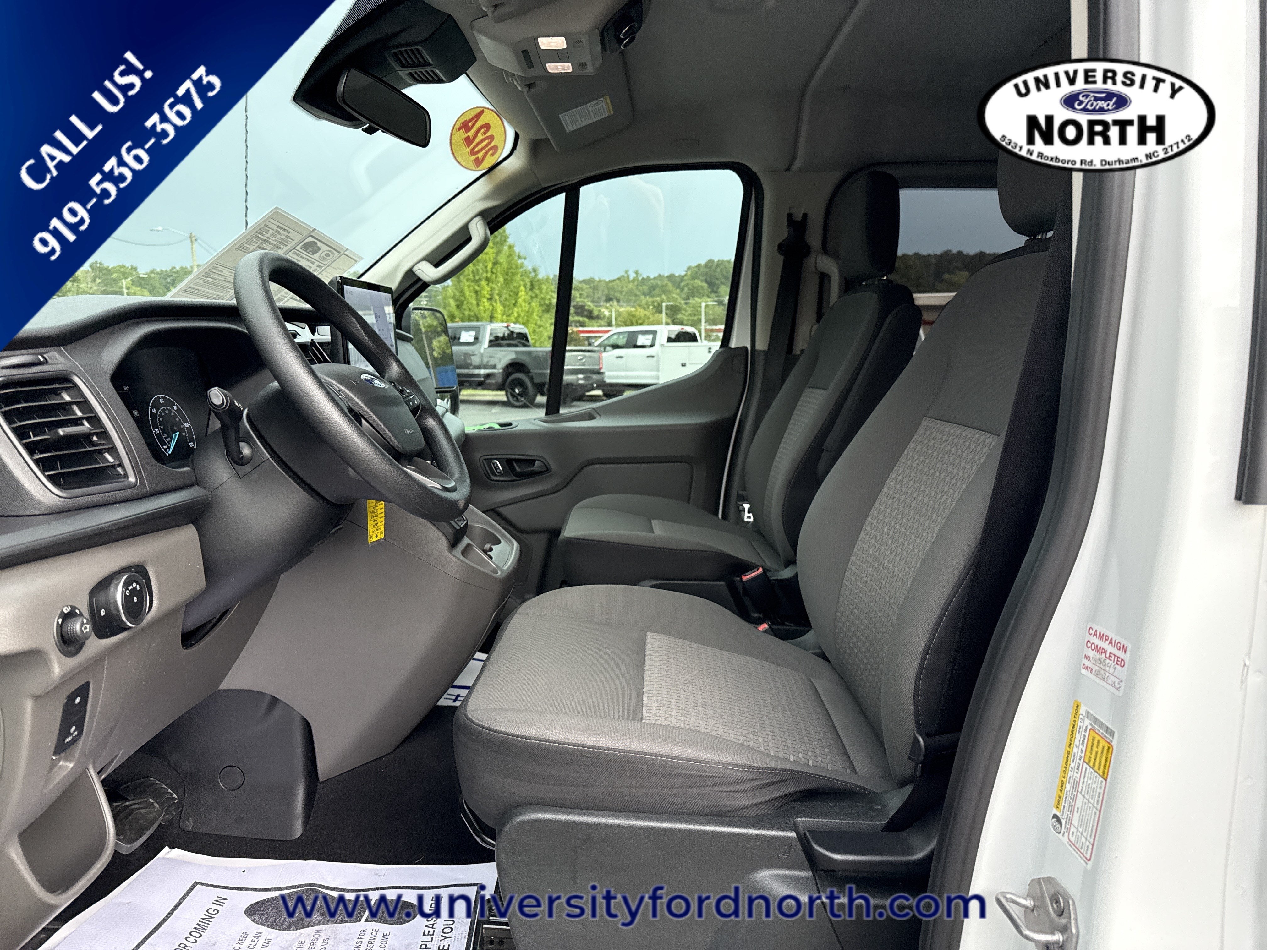 2024 Ford Transit Passenger Wagon XLT