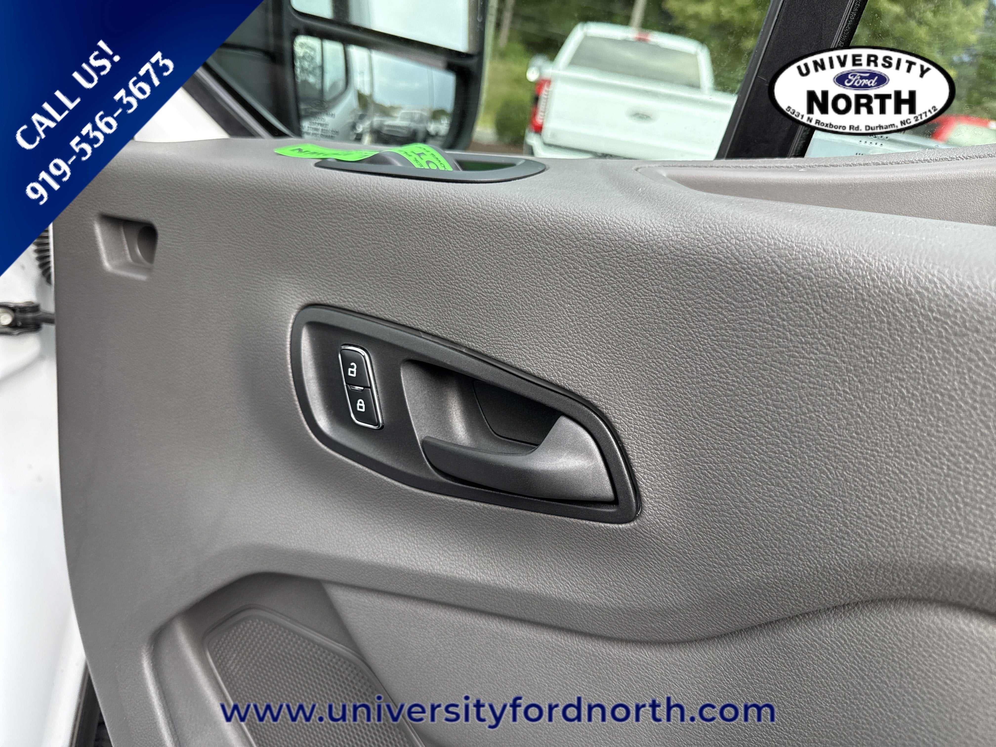 2024 Ford Transit Passenger Wagon XLT