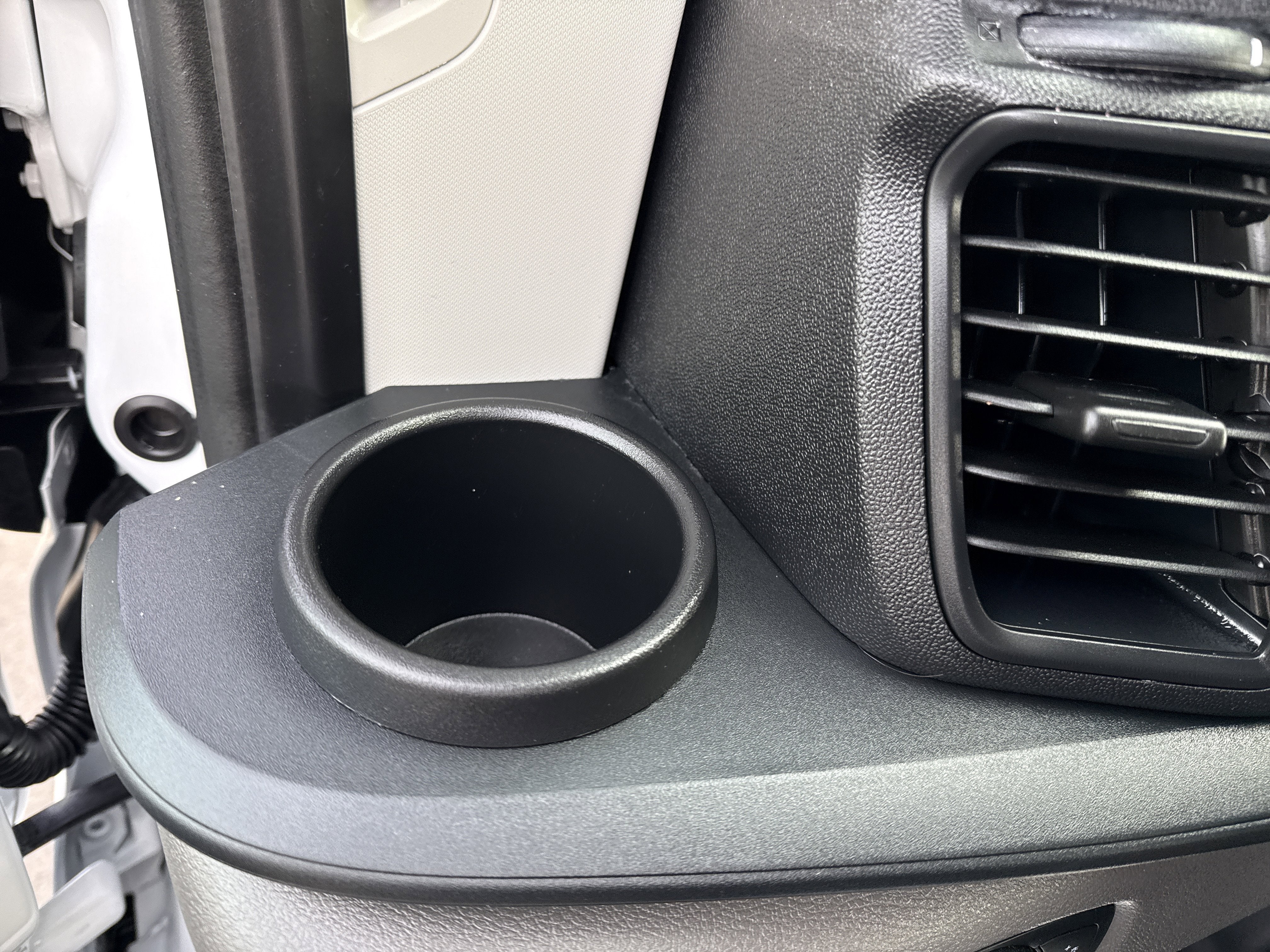 2025 Ford Transit Passenger Wagon XLT