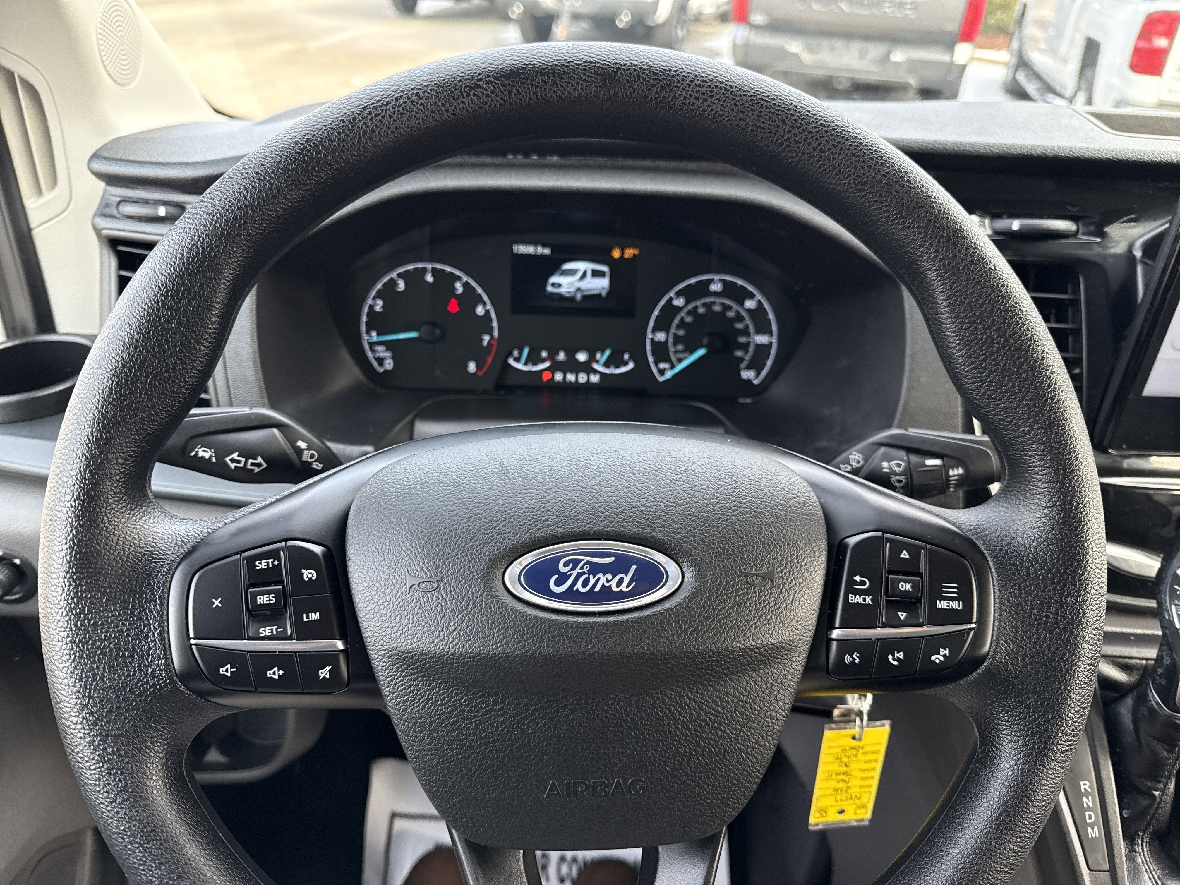 2025 Ford Transit Passenger Wagon XLT