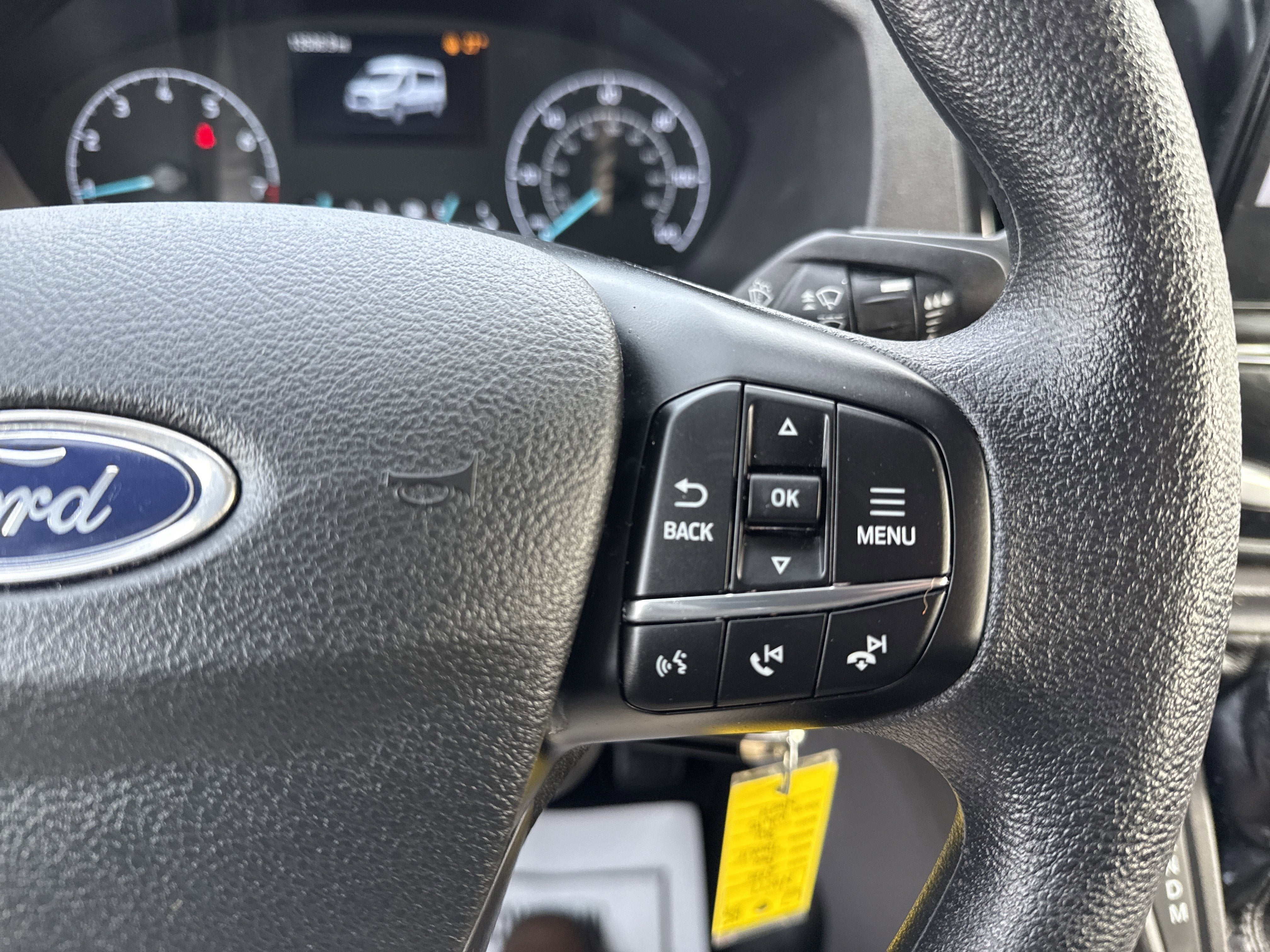 2025 Ford Transit Passenger Wagon XLT