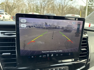 2025 Ford Transit Passenger Wagon XLT