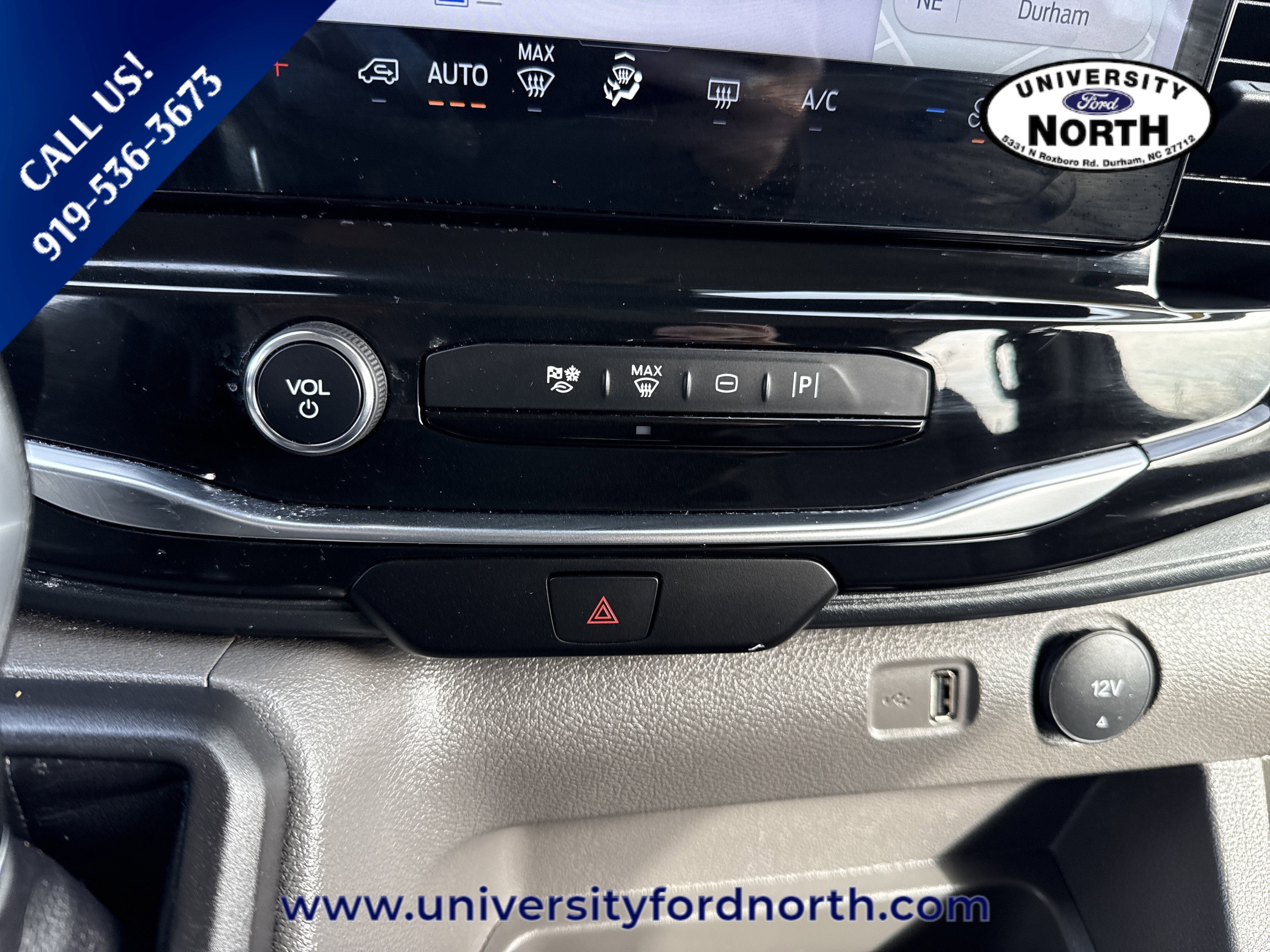 2025 Ford Transit Passenger Wagon XLT