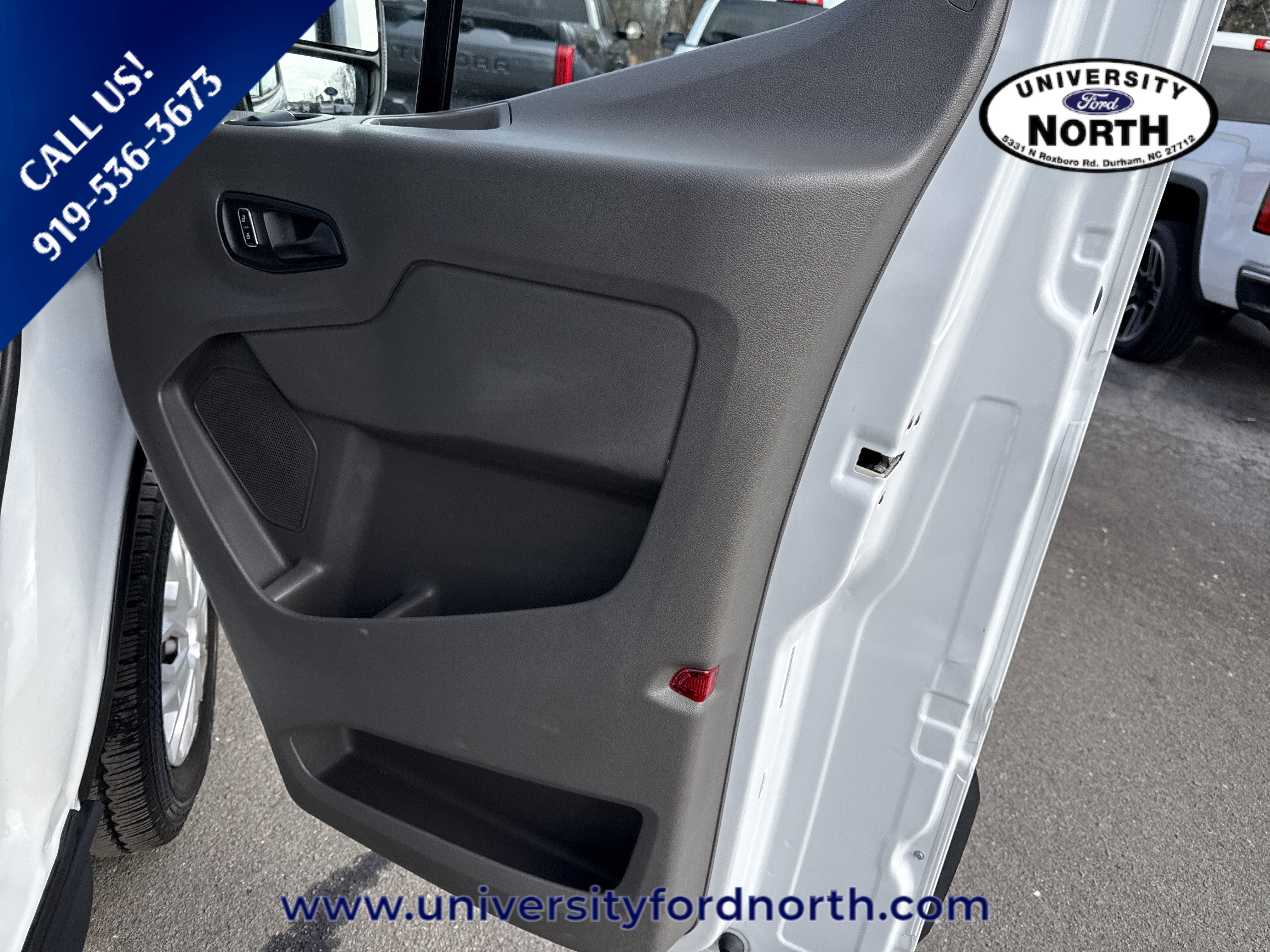 2025 Ford Transit Passenger Wagon XLT