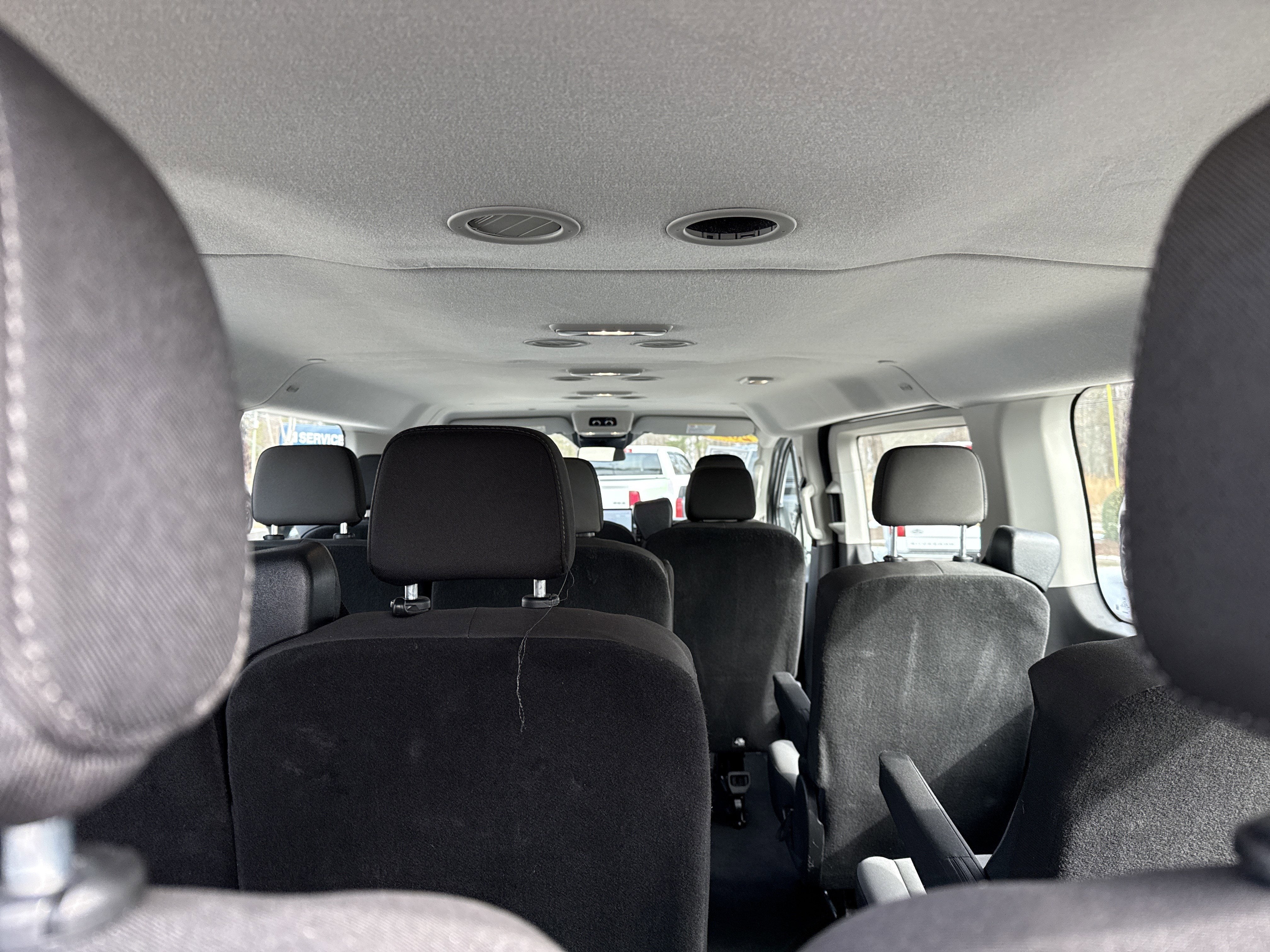 2025 Ford Transit Passenger Wagon XLT