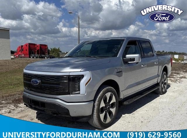 2022 Ford F-150 Lightning Platinum