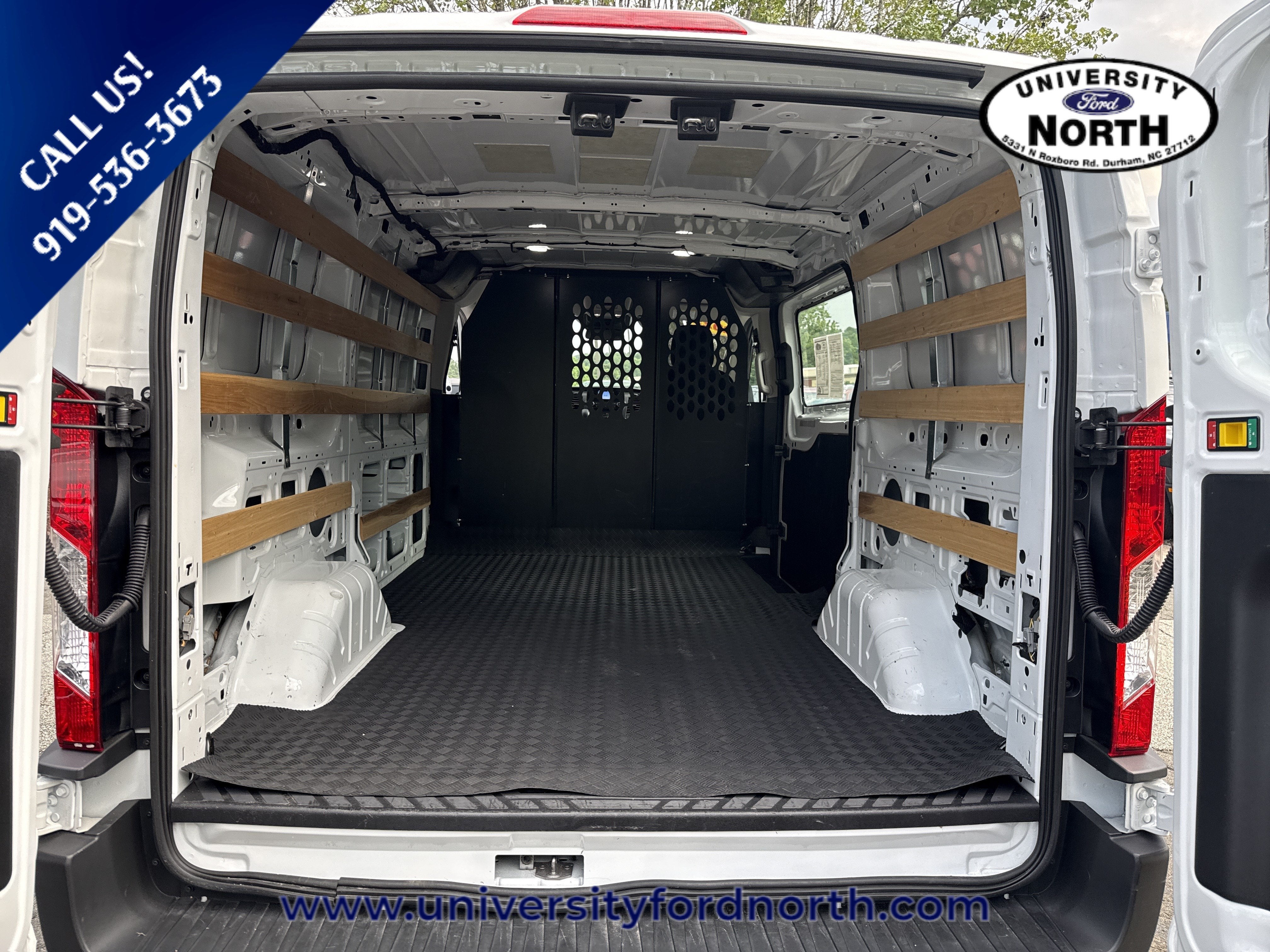 2025 Ford Transit Cargo Van Base