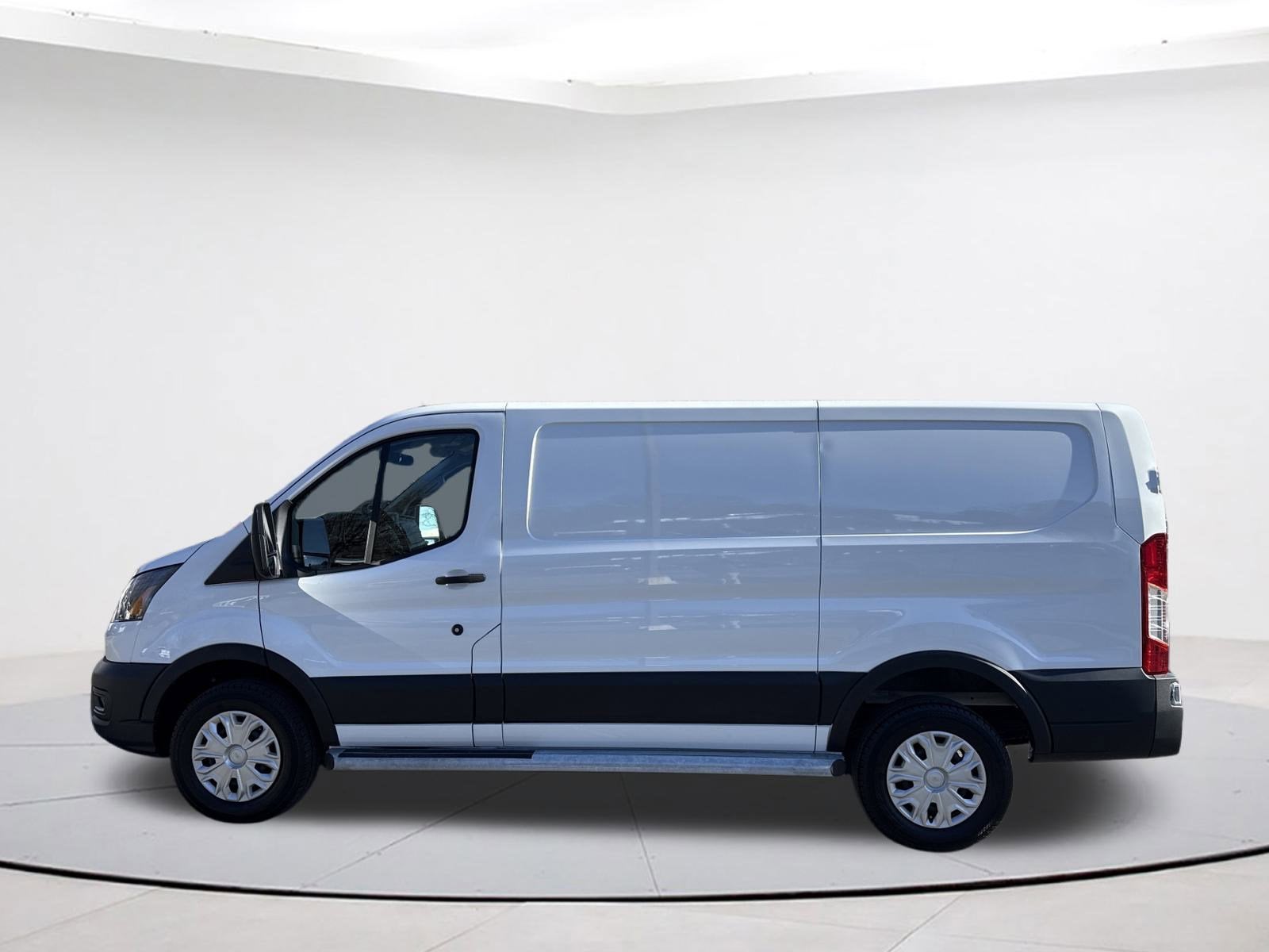 2024 Ford Transit Cargo Van Base
