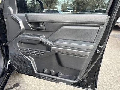 2024 Toyota Tacoma 4WD SR5