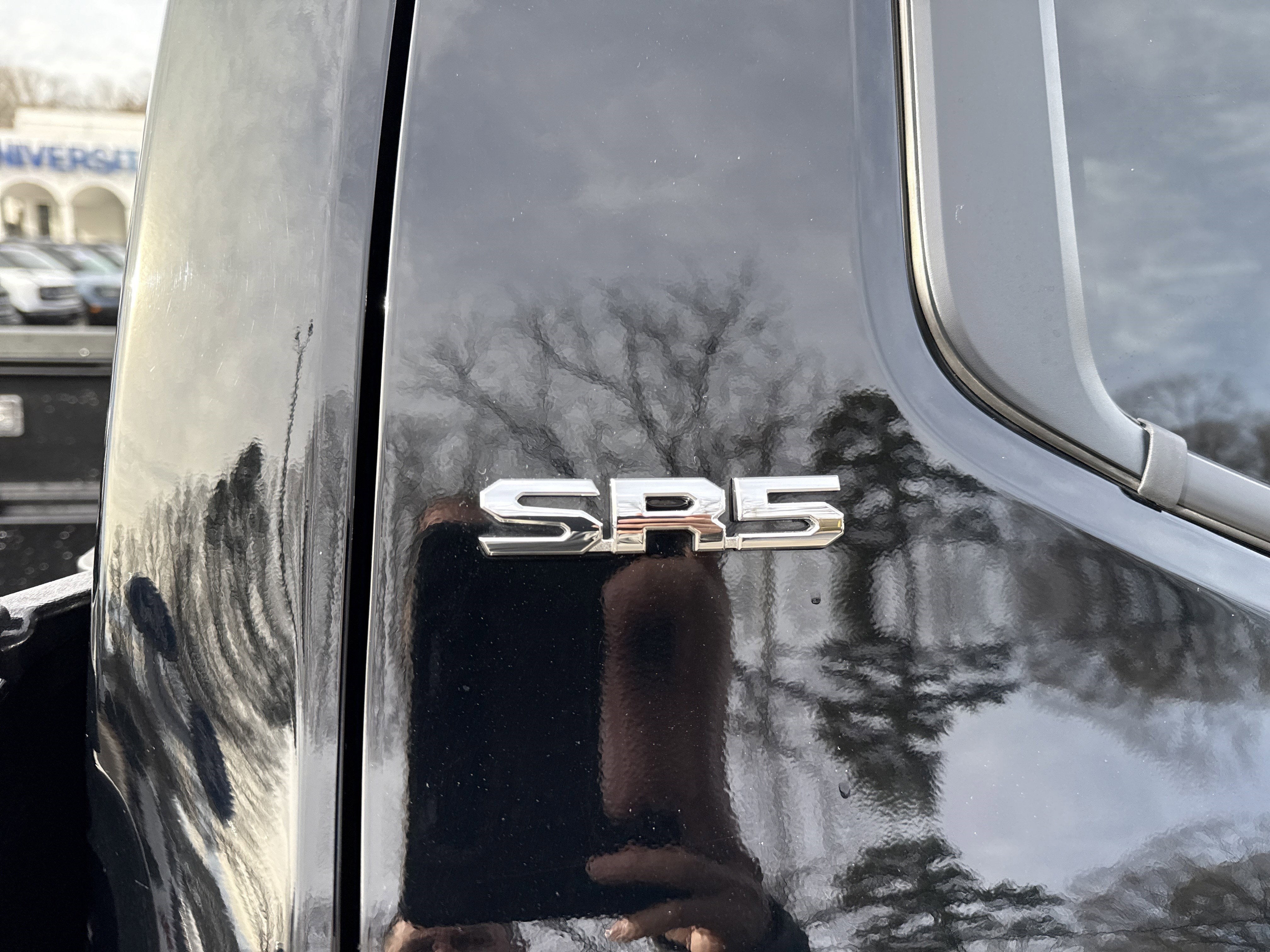 2024 Toyota Tacoma 4WD SR5