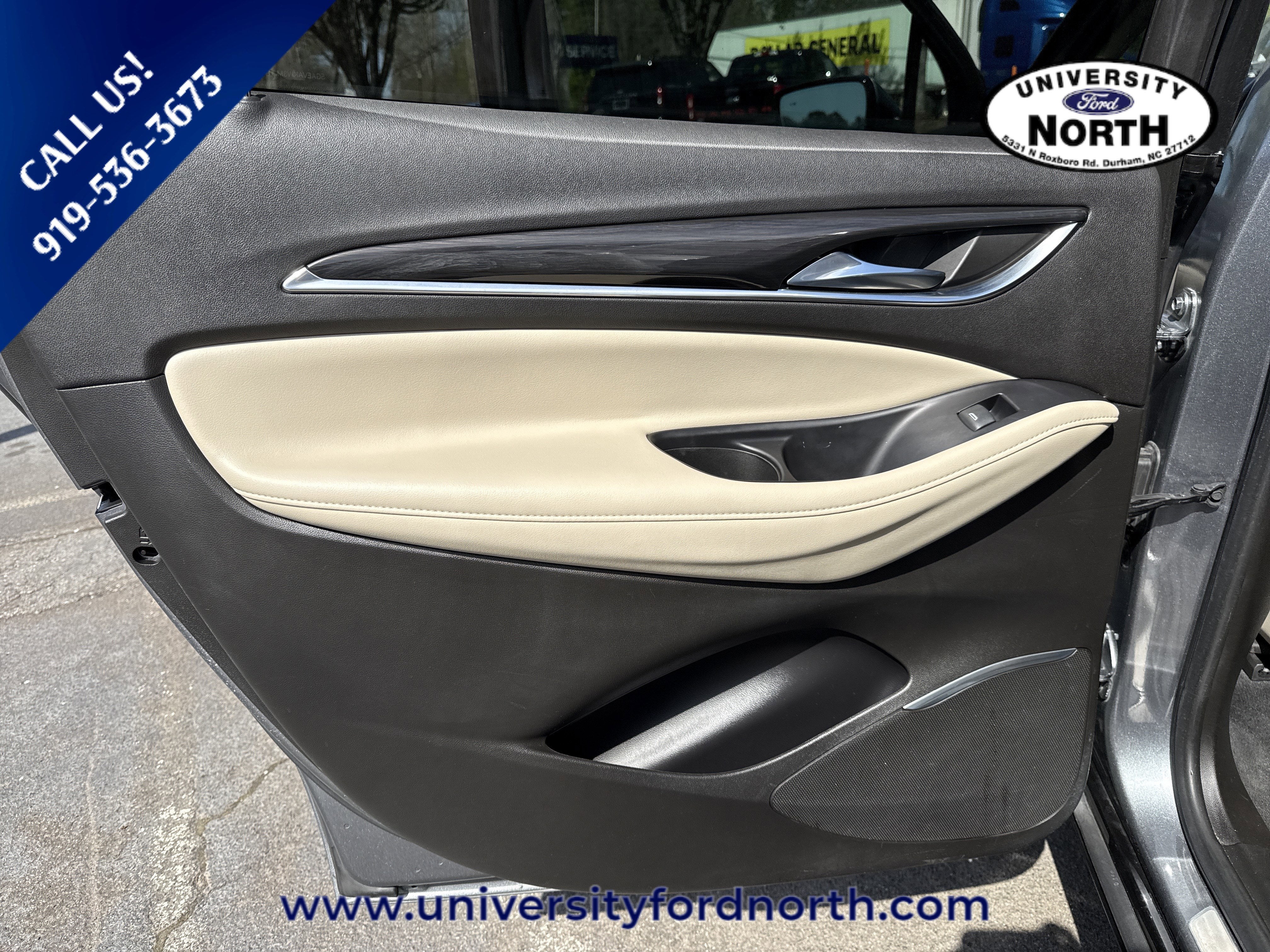 2021 Buick Enclave Essence