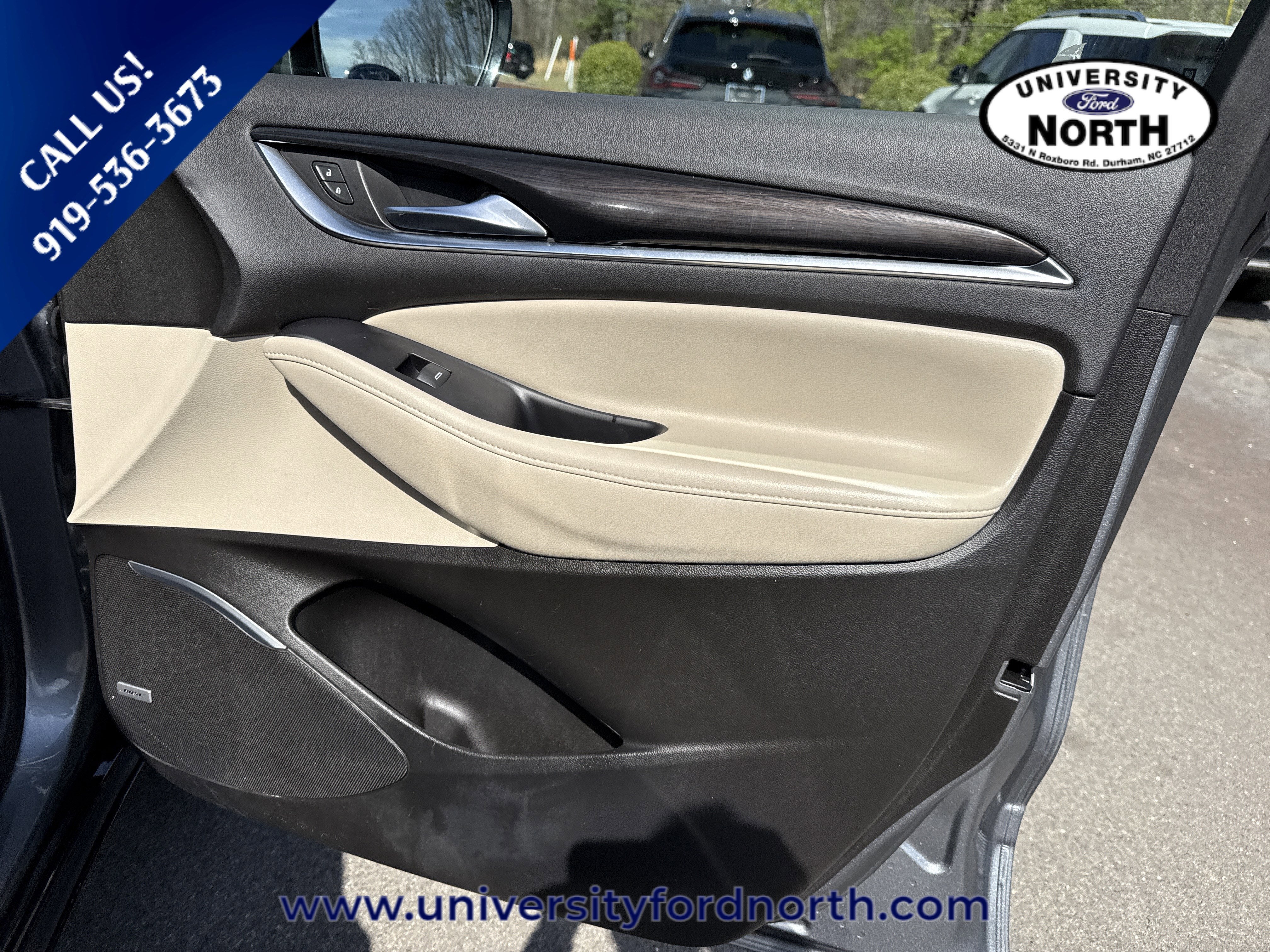 2021 Buick Enclave Essence