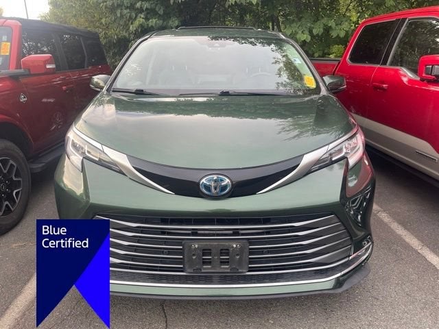 2022 Toyota Sienna Limited