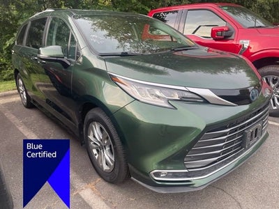 2022 Toyota Sienna Limited