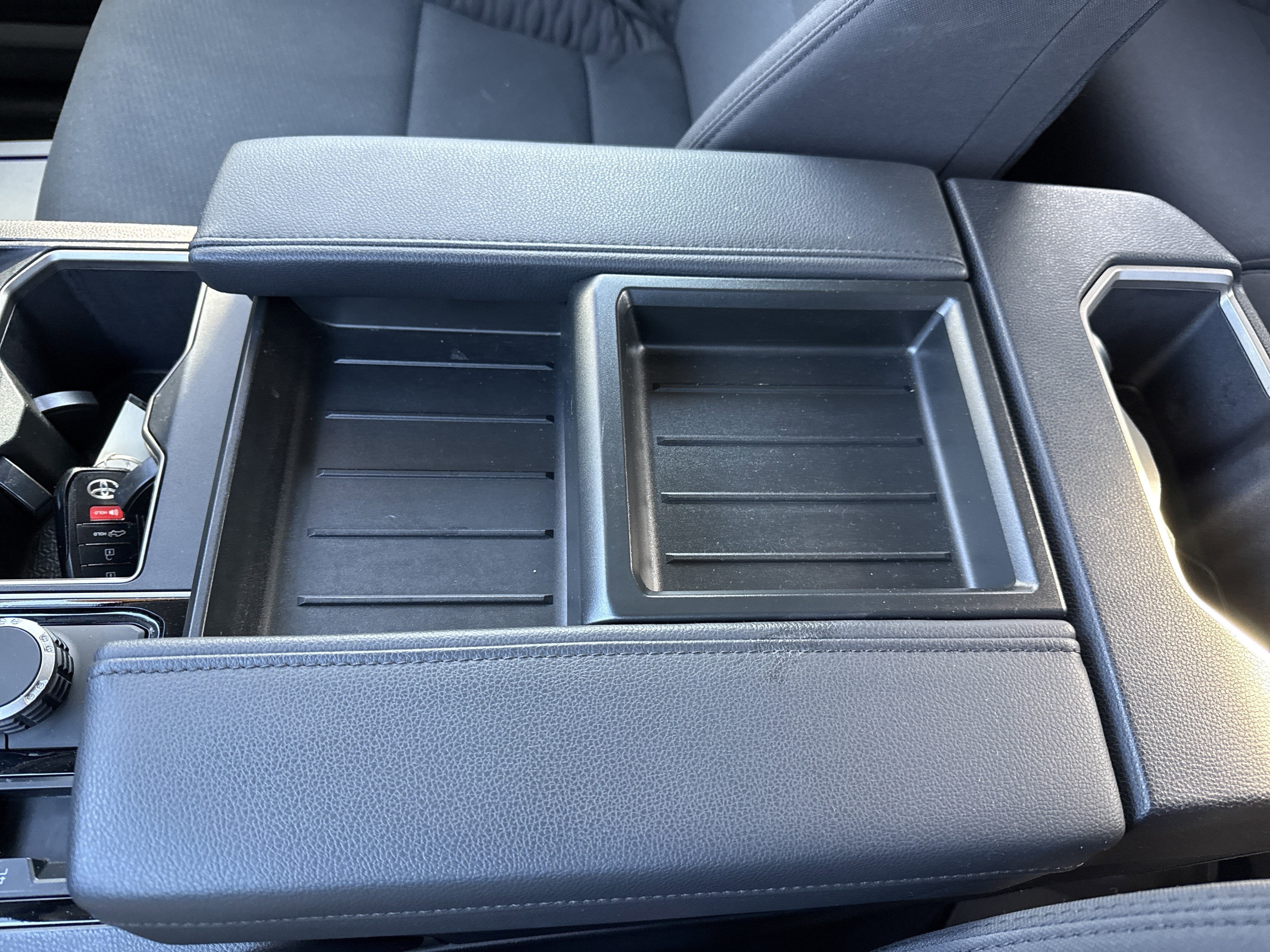 2024 Toyota Tundra 4WD SR5