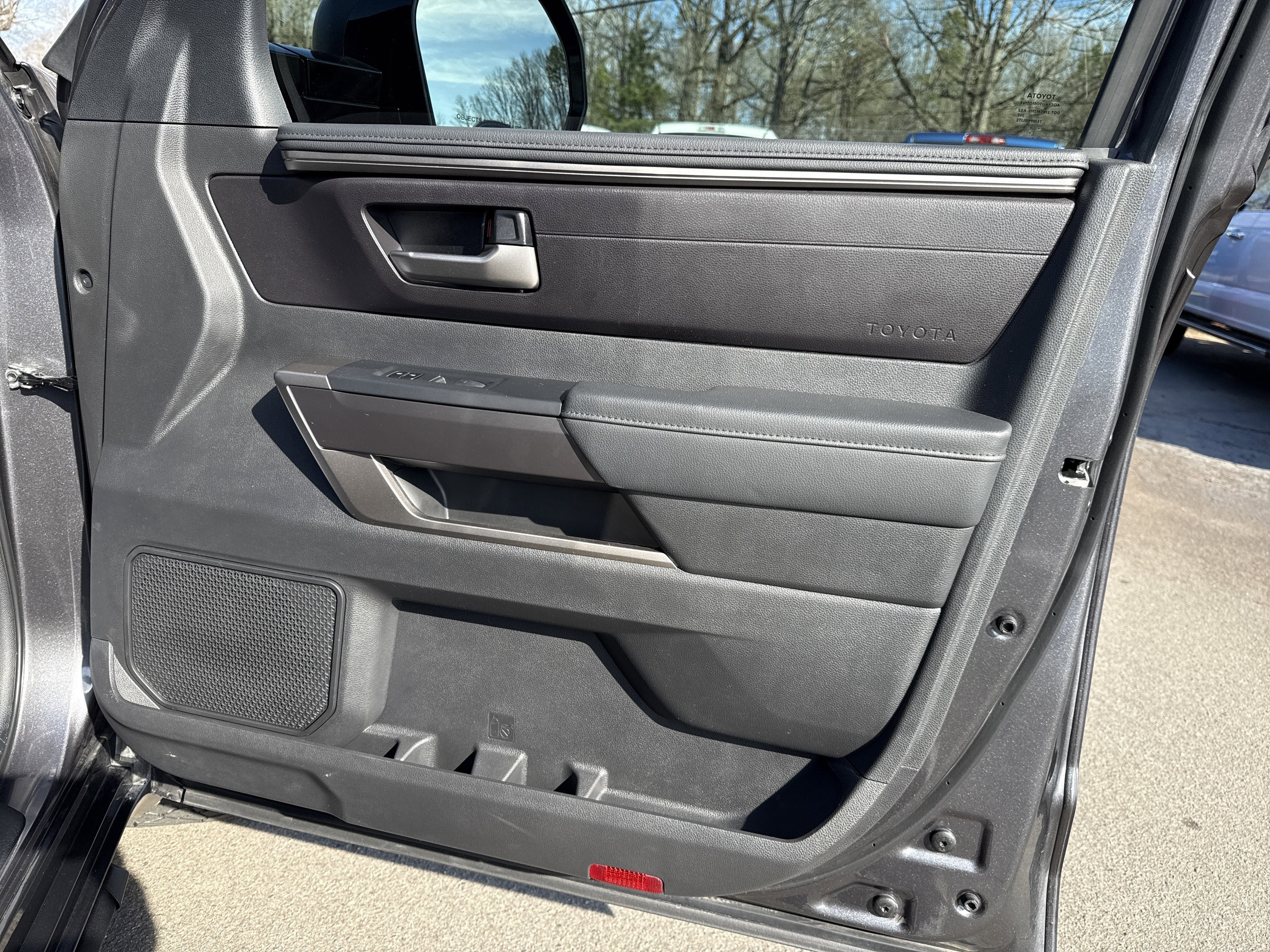 2024 Toyota Tundra 4WD SR5