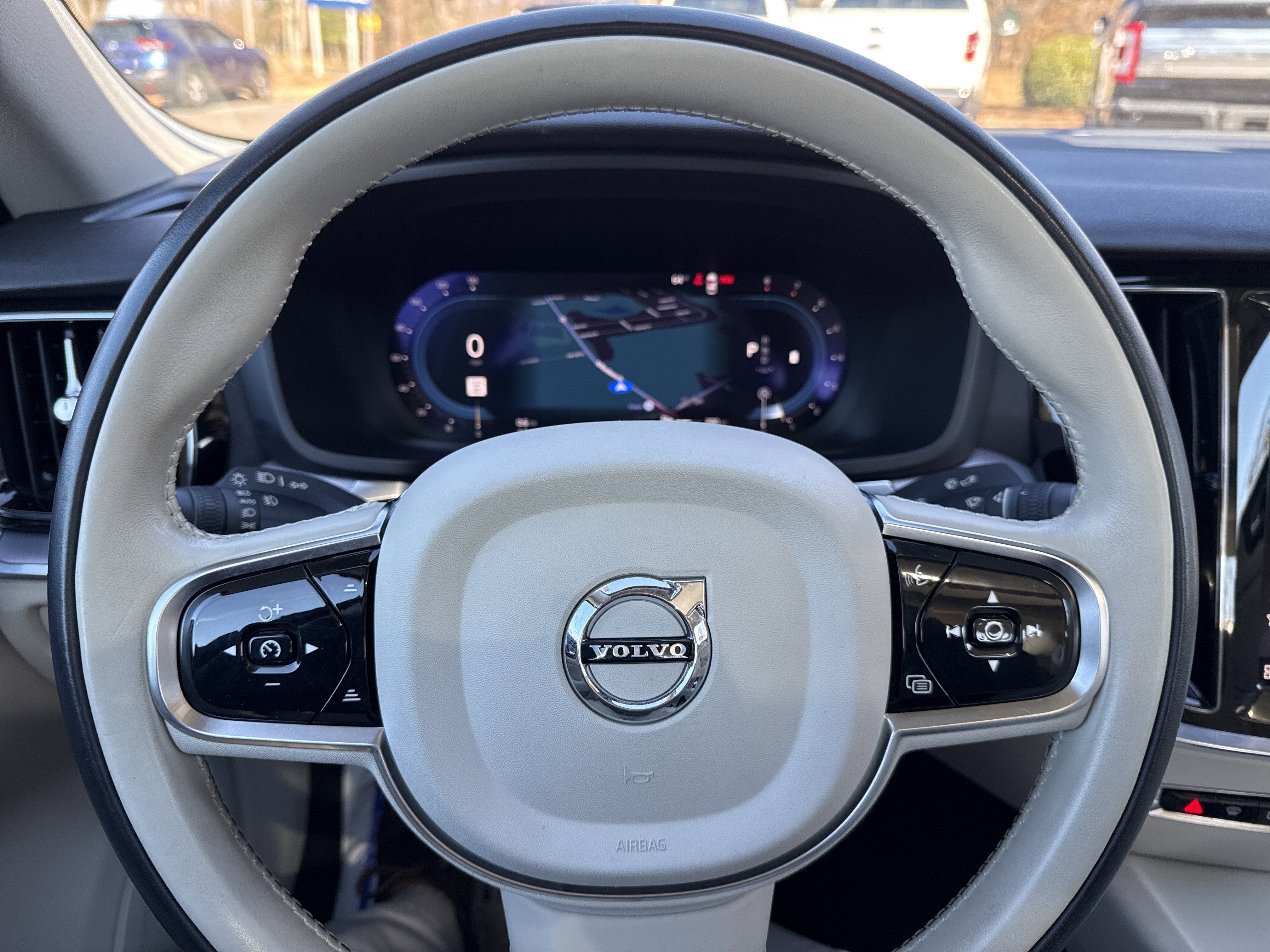 2024 Volvo S60 Core Dark Theme