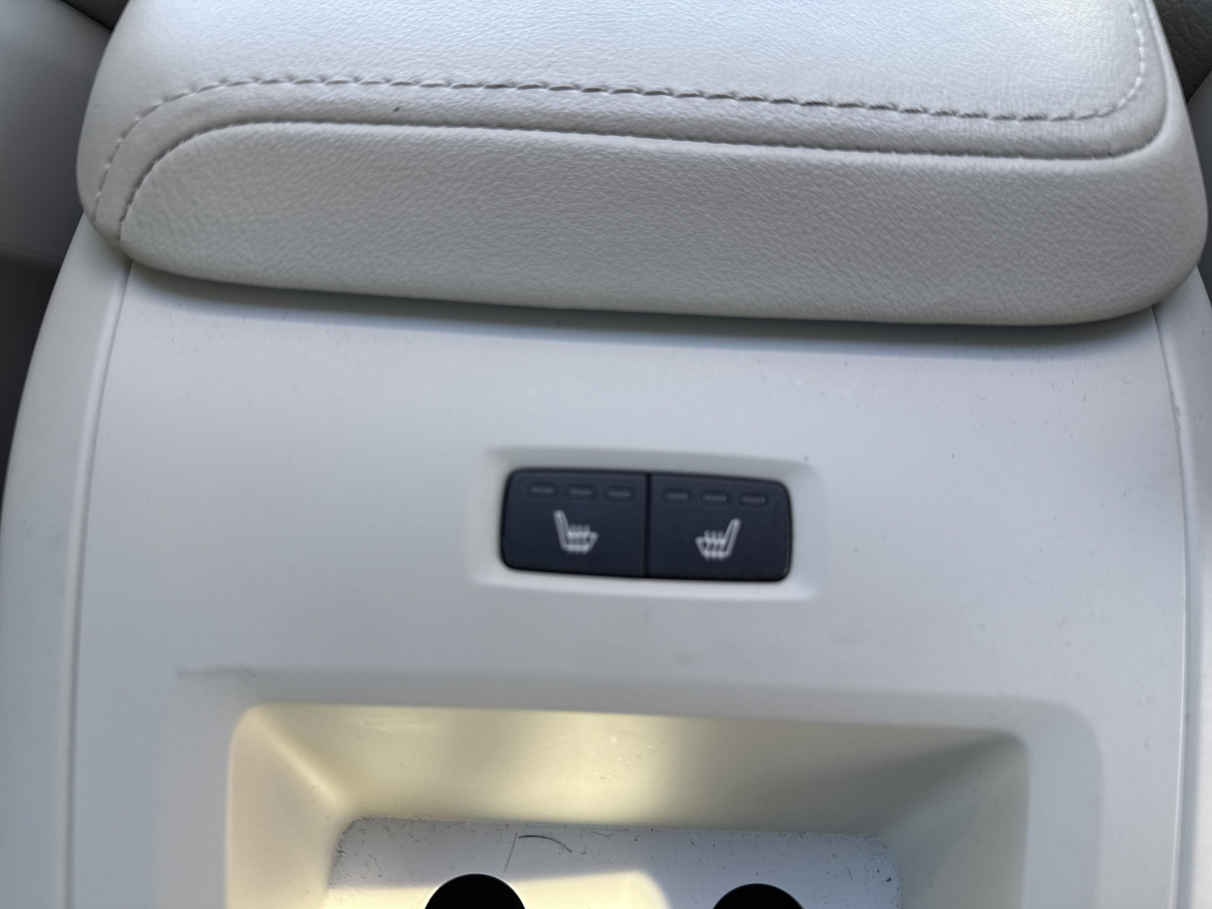 2024 Volvo S60 Core Dark Theme