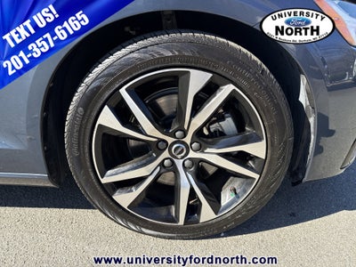 2024 Volvo S60 Core Dark Theme