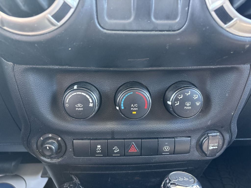 2013 Jeep Wrangler Sahara