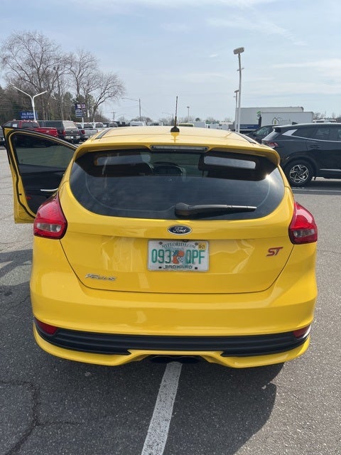 2018 Ford Focus ST