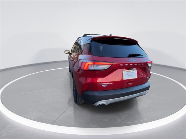 2022 Ford Escape Plug-In Hybrid Titanium