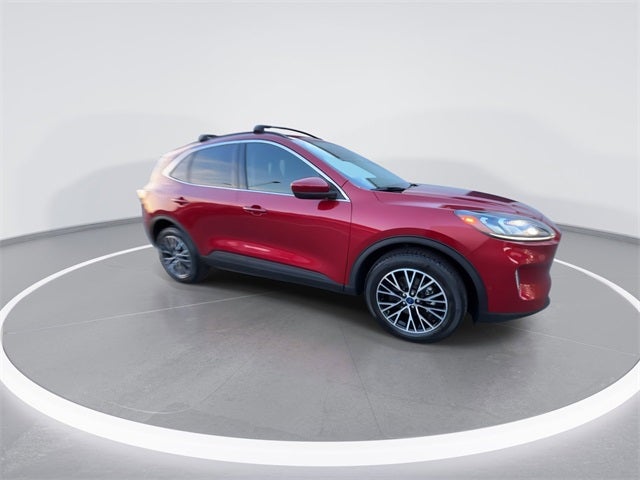 2022 Ford Escape Plug-In Hybrid Titanium