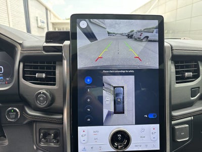 2024 Ford Expedition Platinum