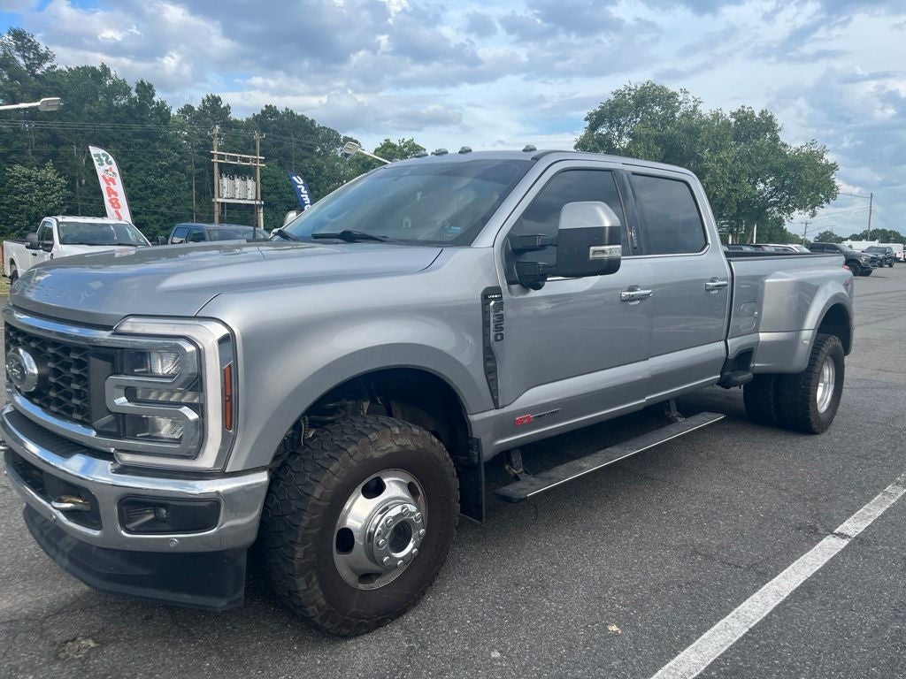 2024 Ford F-350SD Lariat DRW
