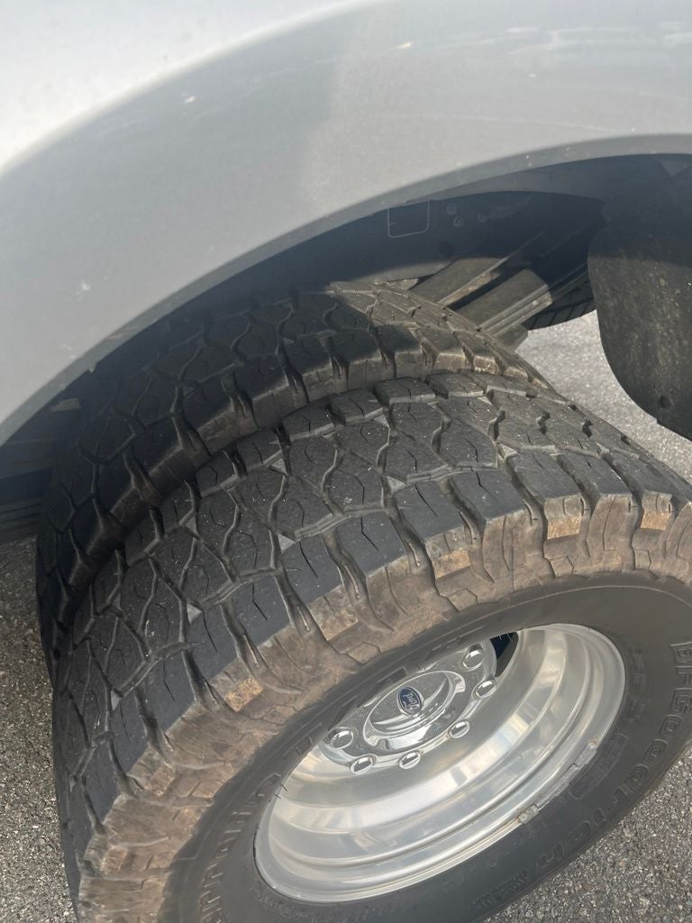 2024 Ford F-350SD Lariat DRW
