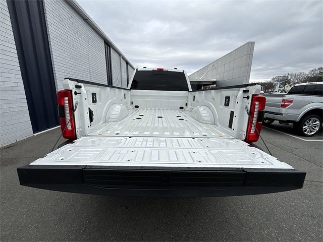 2025 Ford F-350SD Lariat DRW - Ultimate Package