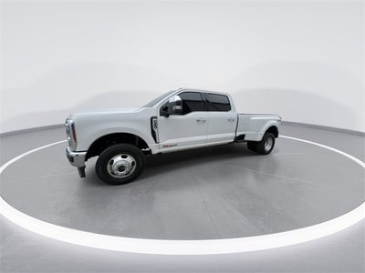 2025 Ford F-350SD Lariat DRW - Ultimate Package