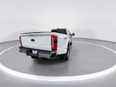 2025 Ford F-350SD Lariat DRW - Ultimate Package