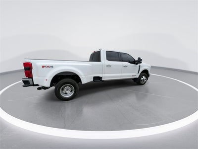 2025 Ford F-350SD Lariat DRW - Ultimate Package