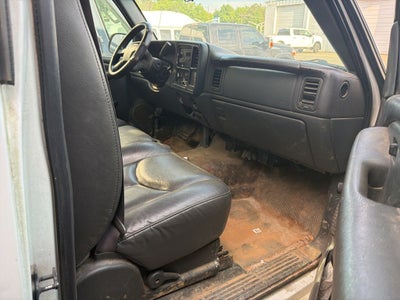 2003 Chevrolet Silverado 2500HD Base