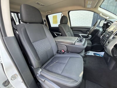 2018 Nissan Titan SV