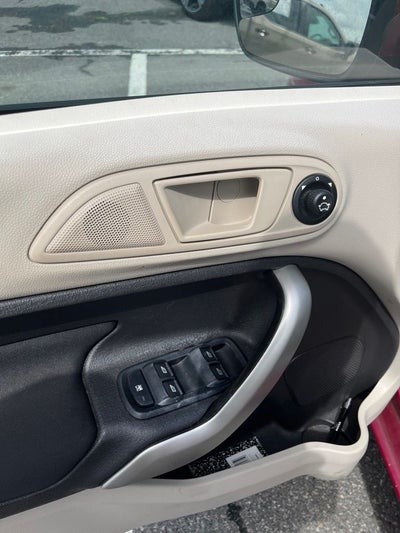 2011 Ford Fiesta SE