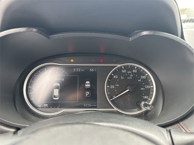 2025 Nissan Versa 1.6 SR