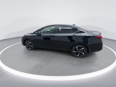 2025 Nissan Versa 1.6 SR