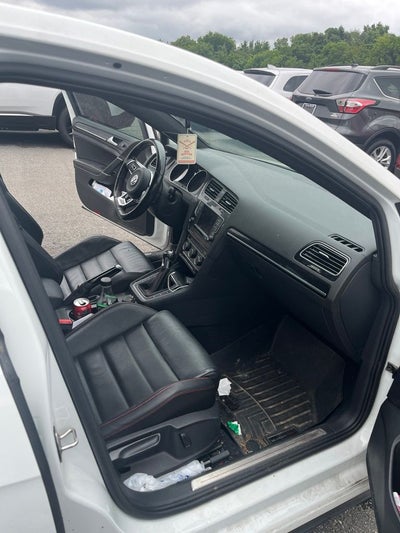 2017 Volkswagen Golf GTI SE