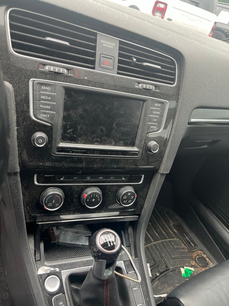 2017 Volkswagen Golf GTI SE