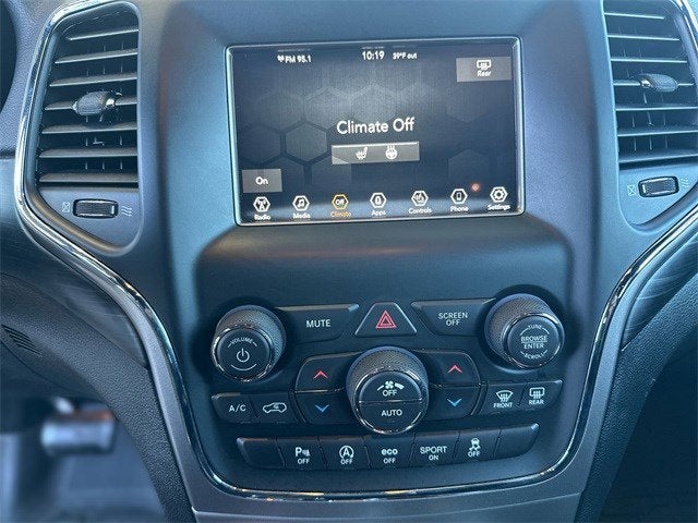 2020 Jeep GRAND CHEROKEE Laredo E